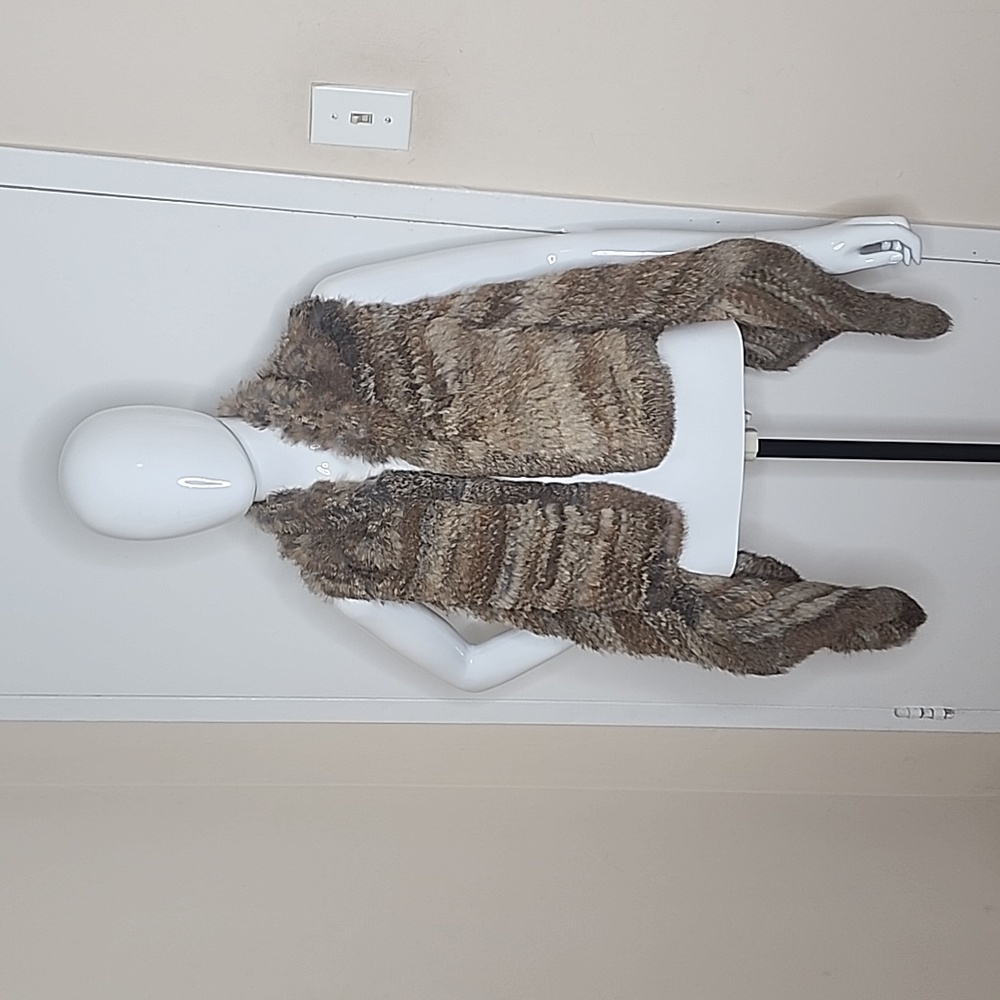 Rudsak Rabbit Fur vest - Picture 3 of 9